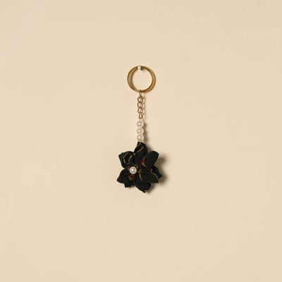 Beaded fabart flower keychain 21 - handcrafted
