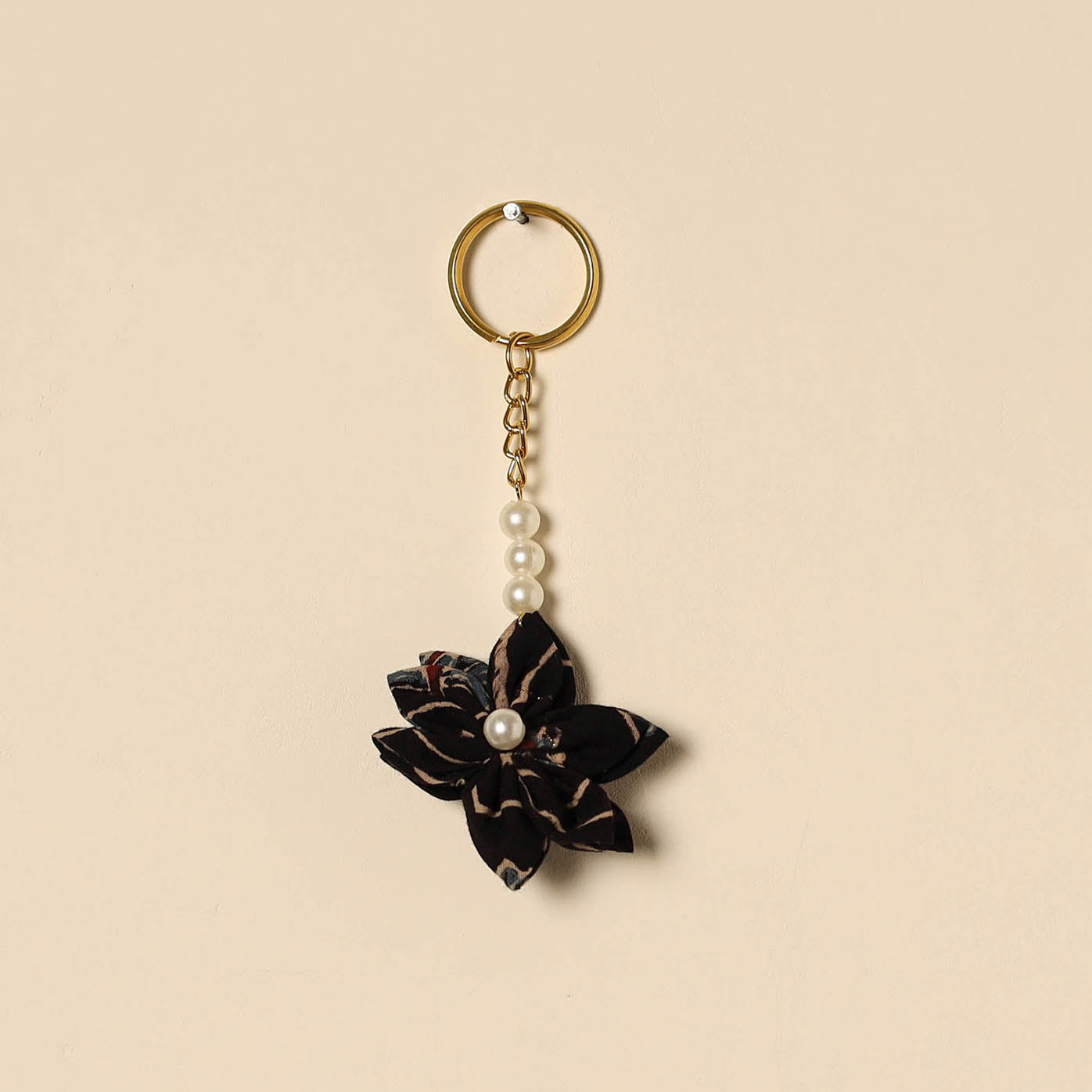 Beaded fabart flower keychain 23 - handcrafted