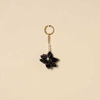 Beaded fabart flower keychain 23 - handcrafted