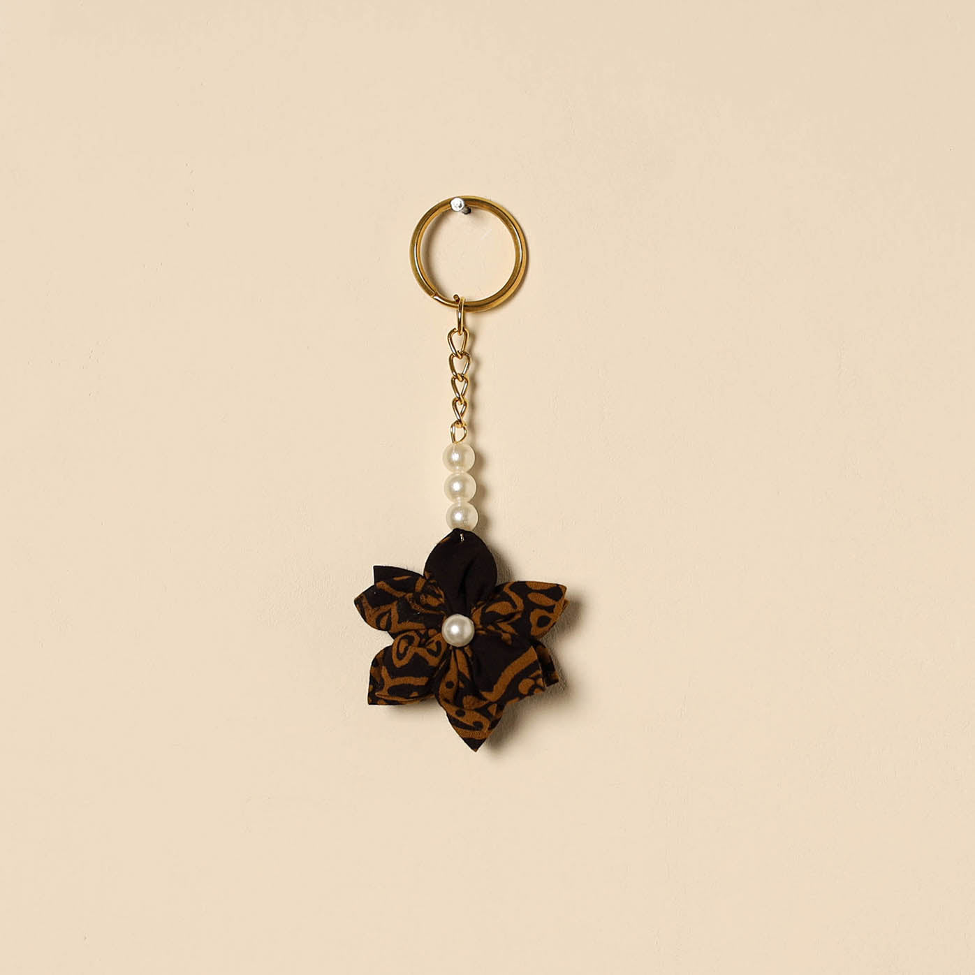 Beaded fabart flower keychain 44 - handcrafted