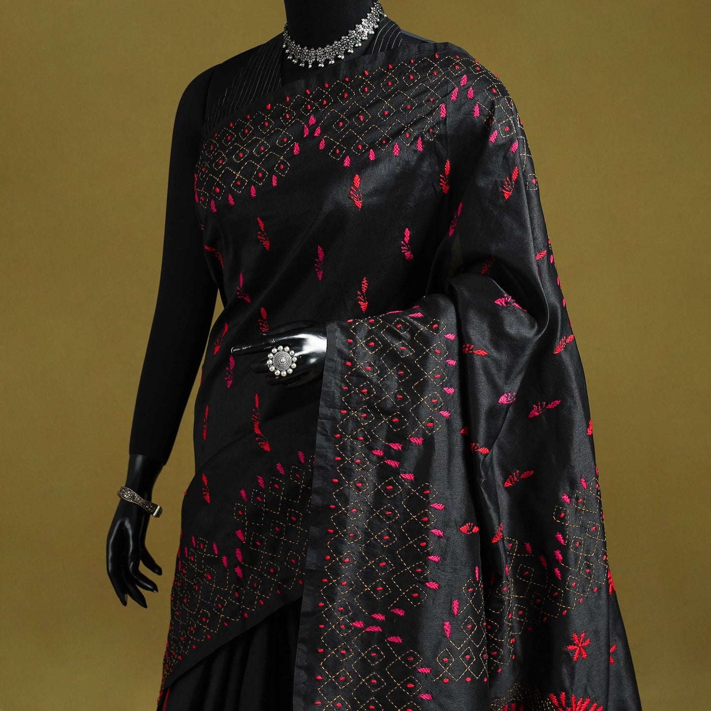 Bengal hand embroidery silk nakshi kantha saree 55