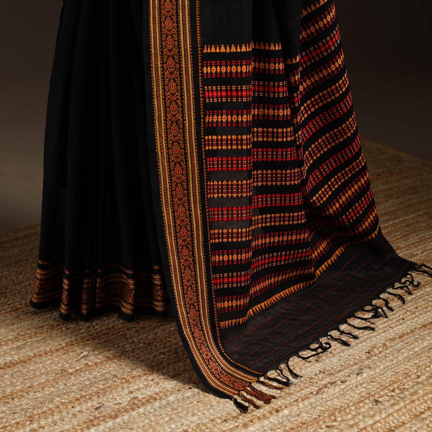 Black - bengal handwoven cotton begumpuri saree 36