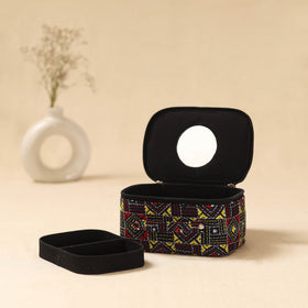 Bengal kantha work handcrafted jewellery box with mirror 12