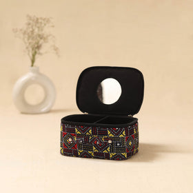 Bengal kantha work handcrafted jewellery box with mirror 12