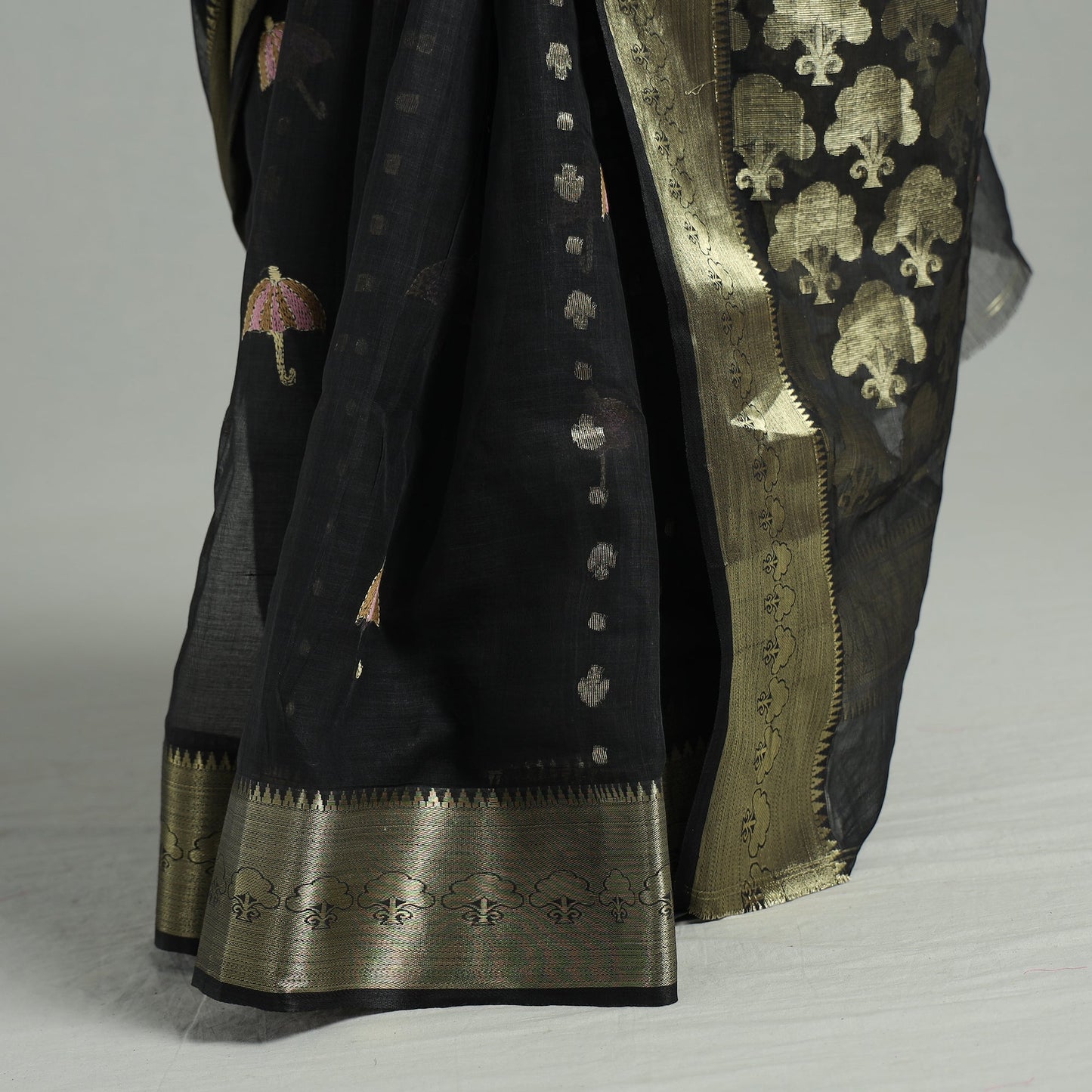 Black - bengal pure cotton zari tant handloom saree 71