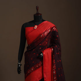 Black Bengali Tant Saree with Matching Jewellery & Blouse