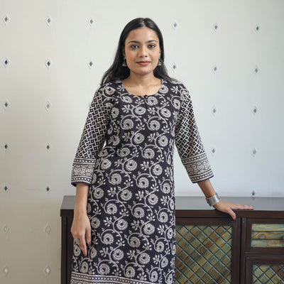 Buy Black Block Print Cotton Straight Bagh Kurta Online