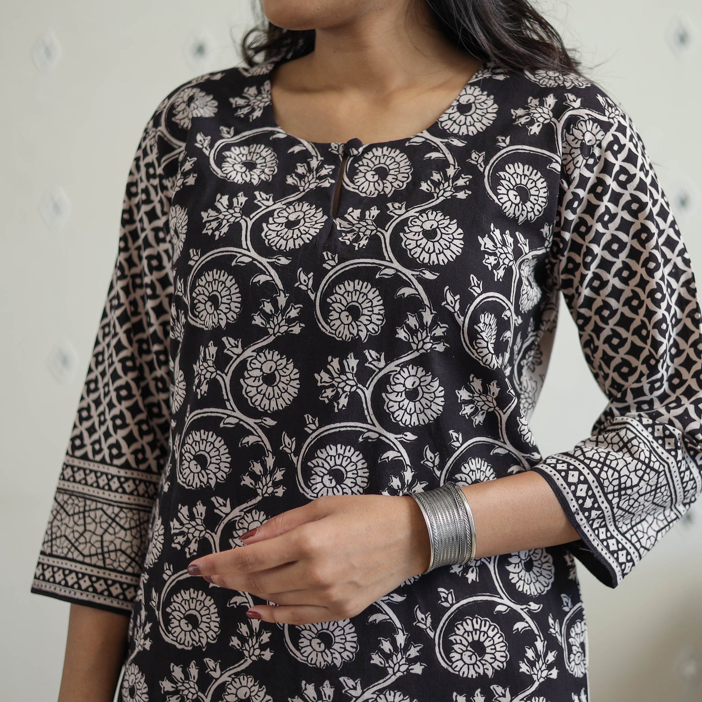 Buy Black Block Print Cotton Straight Bagh Kurta Online