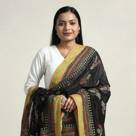 kantha embroidery dupatta