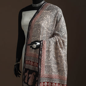 Chanderi silk bagh natural dyed dupatta with zari border 26