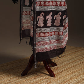 Chanderi silk bagh natural dyed dupatta with zari border 27