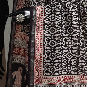 Chanderi silk bagh natural dyed dupatta with zari border 27