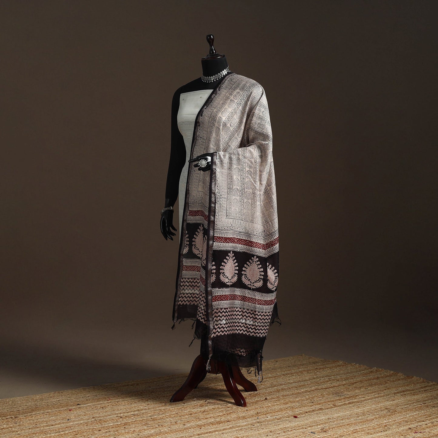 Chanderi silk bagh natural dyed dupatta with zari border 30