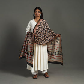 Black - chanderi silk bagru dupatta 23 - handcrafted
