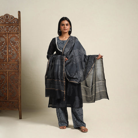 Buy Black Chanderi Silk Bagru Print Kurta Set