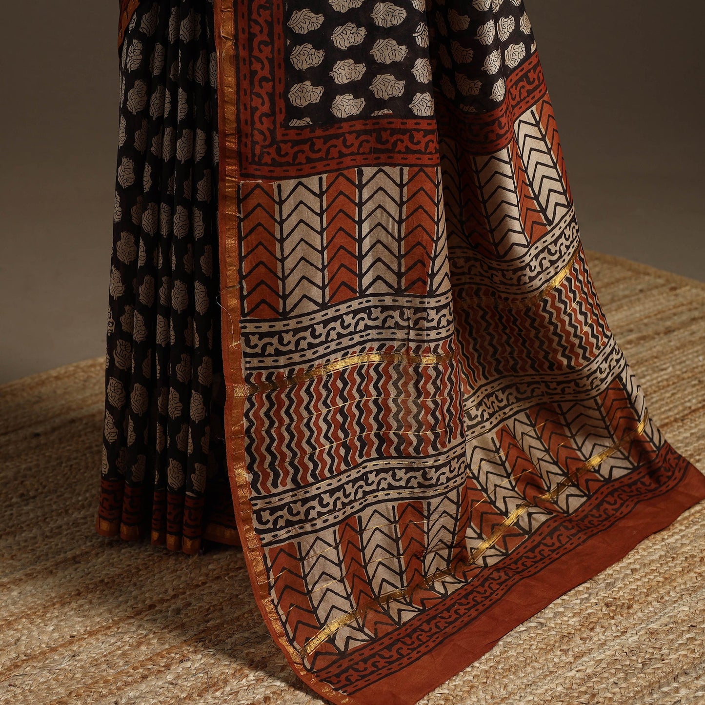 Chanderi silk hand bagru saree with zari border 12