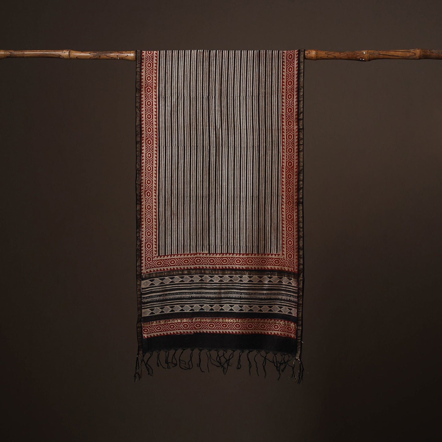 Chanderi silk handloom natural dyed bagru stole 02