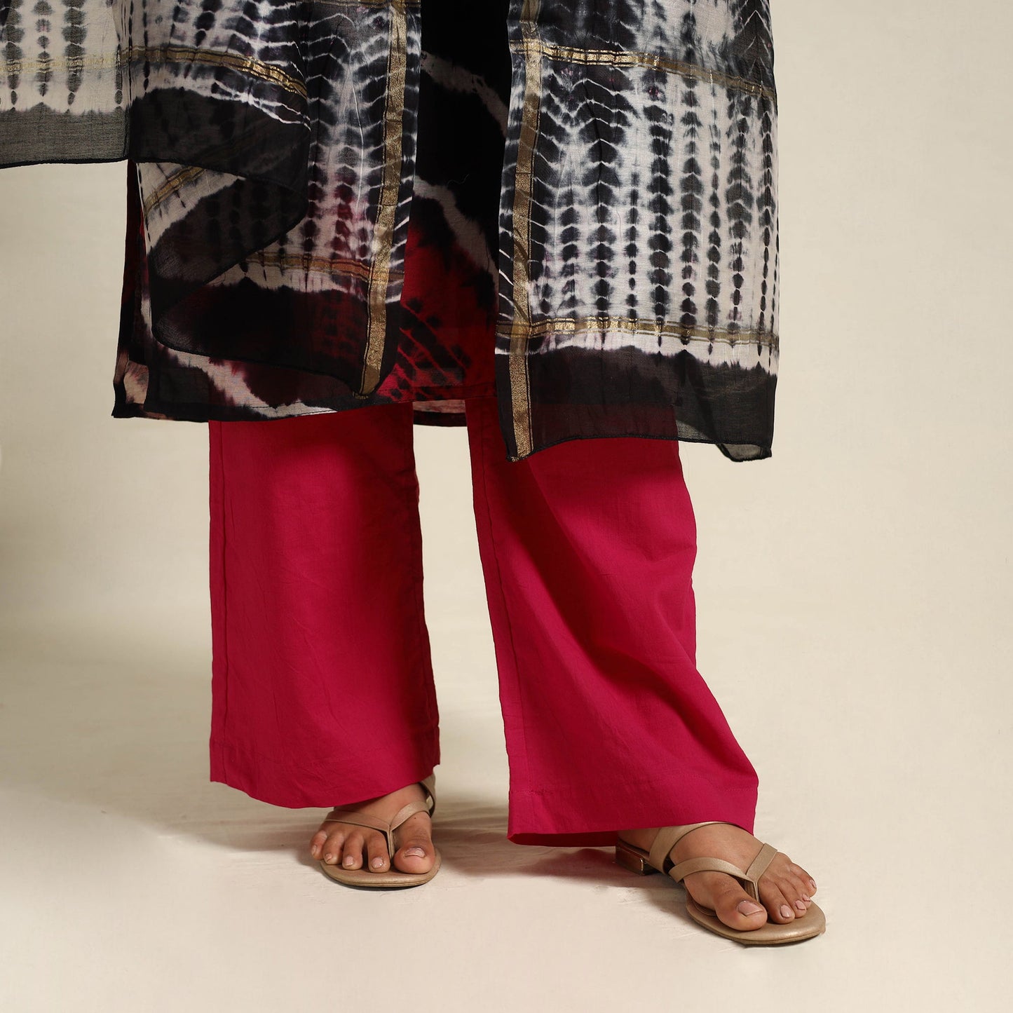 Buy Black Chanderi Silk Shibori Tie-Dye Suit Set