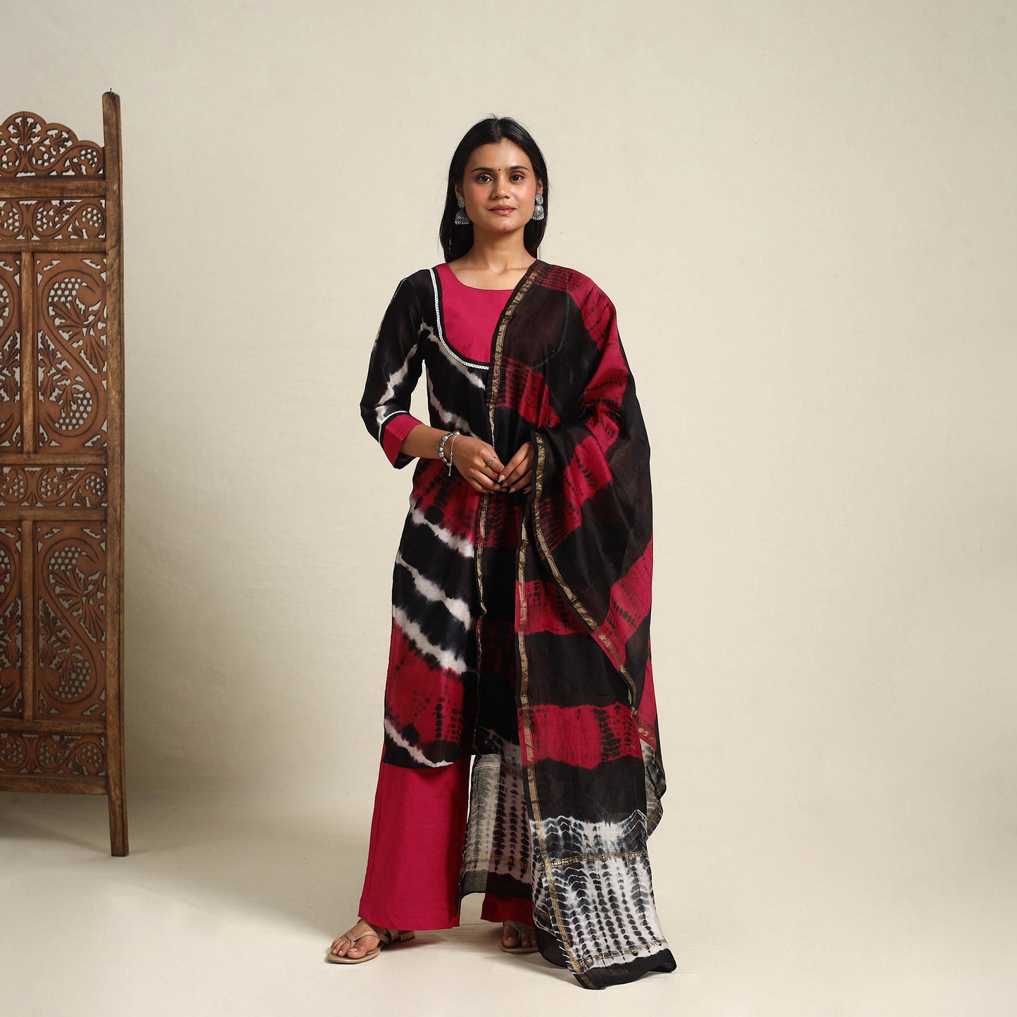 Buy Black Chanderi Silk Shibori Tie-Dye Suit Set
