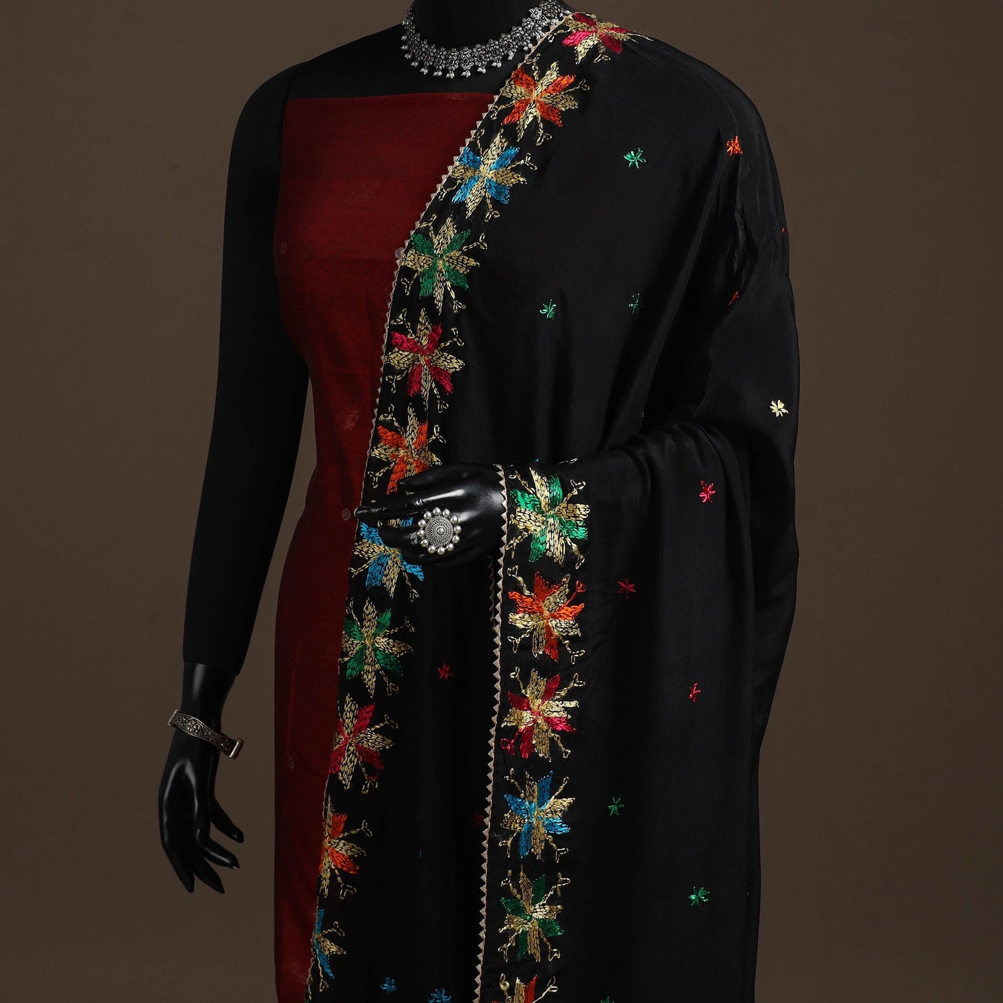 Chinon silk hand embroidered phulkari dupatta 04