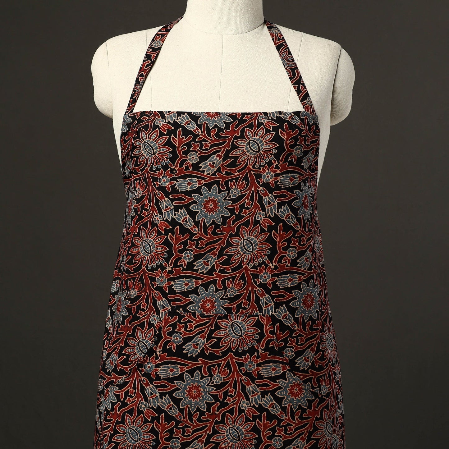 Black - cotton apron with pocket 47 - handcrafted