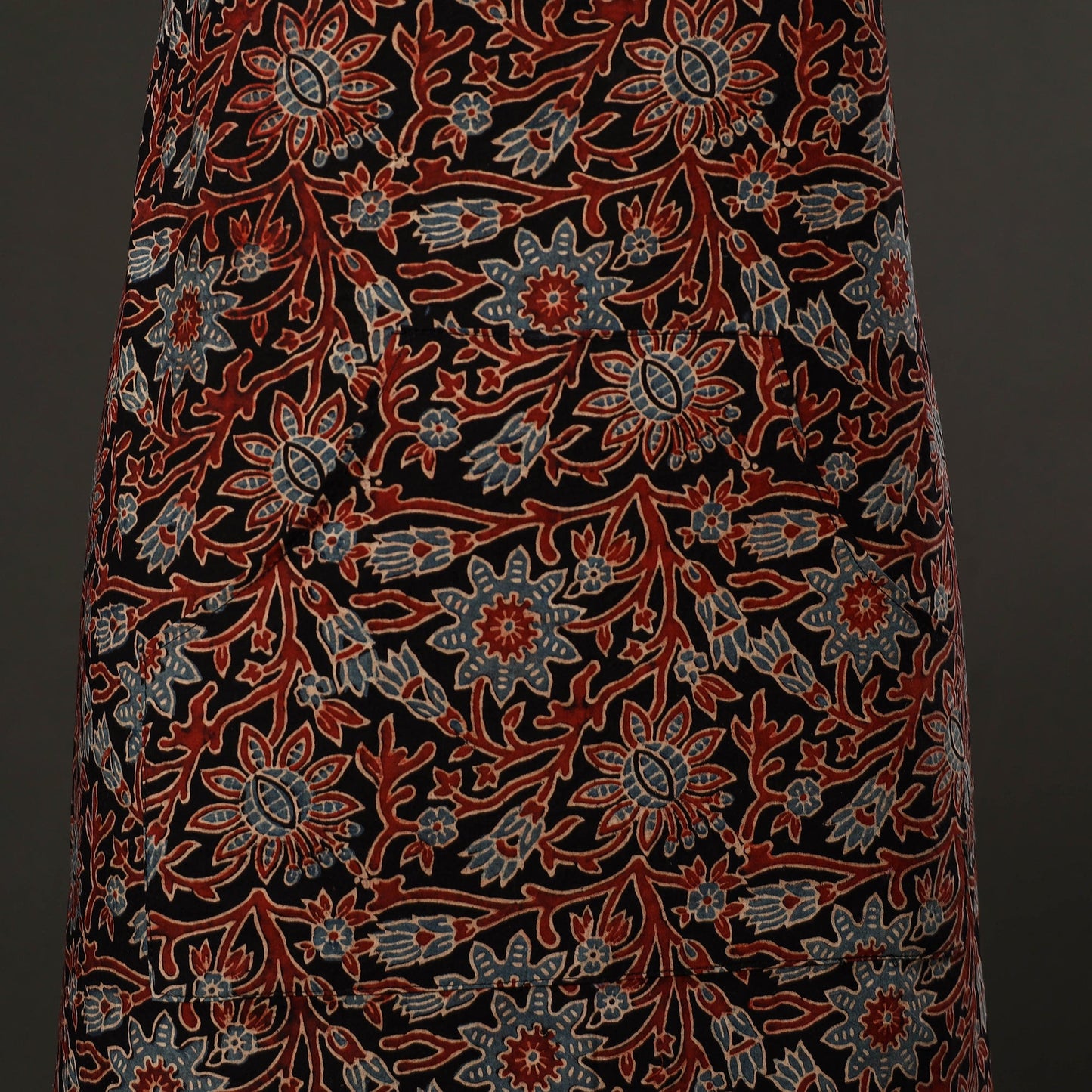 Black - cotton apron with pocket 47 - handcrafted