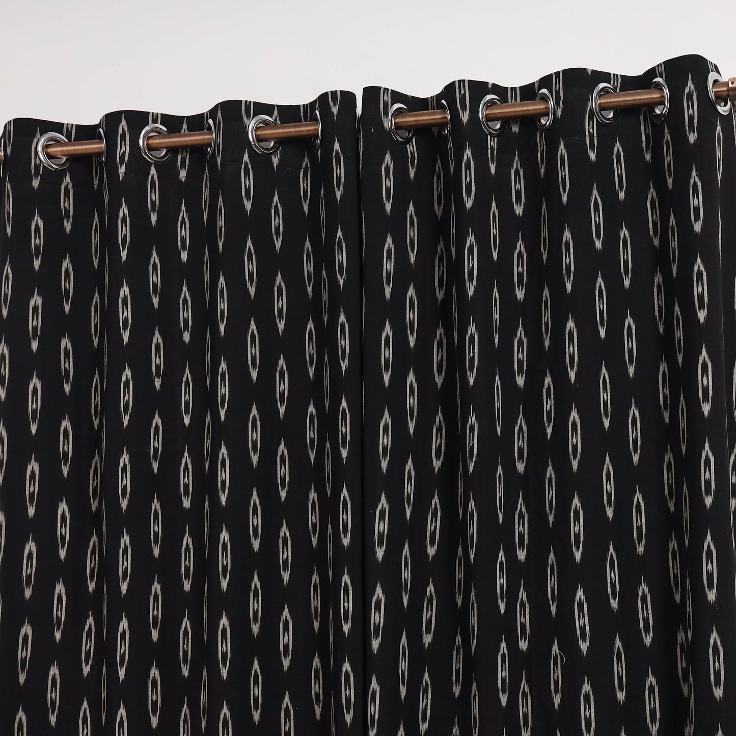 Black - cotton door pochampally ikat curtain (7 x 3 feet)