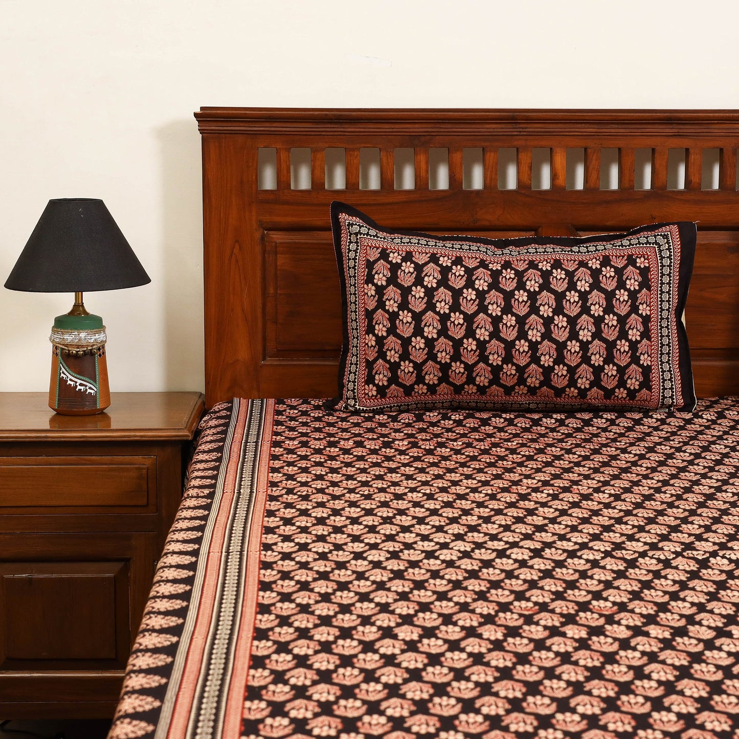 Black - cotton double bagru bed sheet set (108 x 90 in) 07