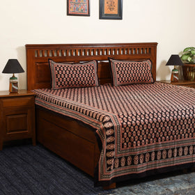Black - cotton double bagru bed sheet set (108 x 90 in) 07