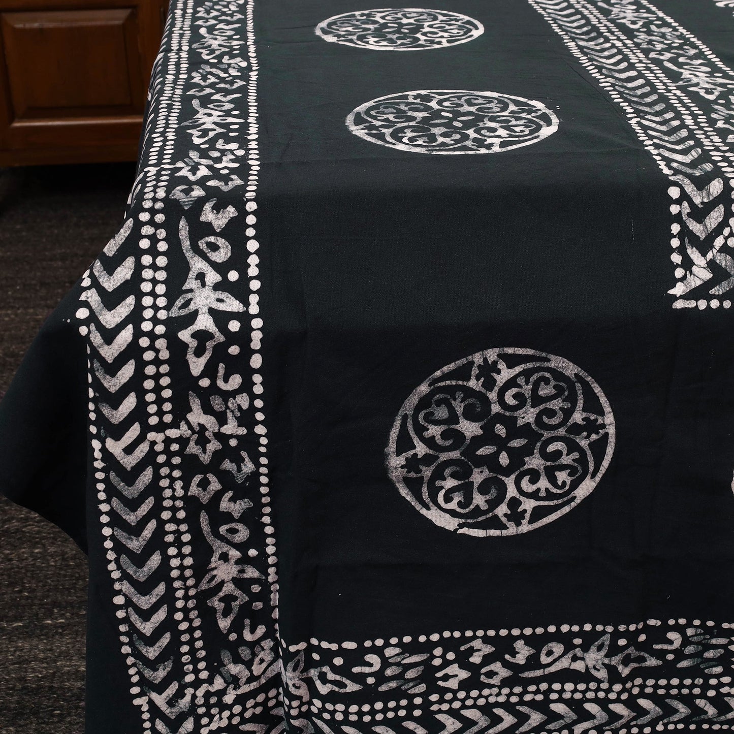 Black - cotton double hand batik bed sheet set 17