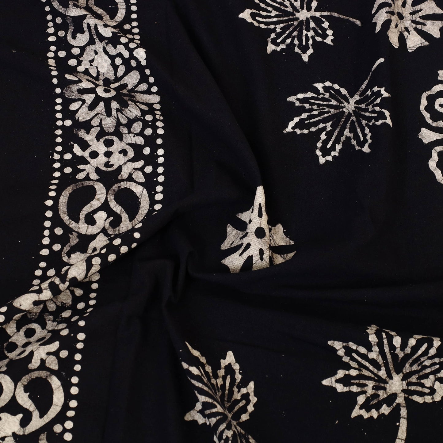 Black - cotton double hand batik bed sheet set 28