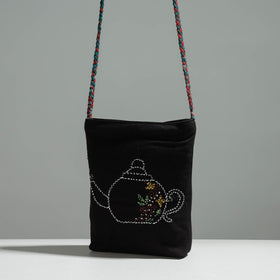 Buy Gamcha Fabric Hand Embroidered Cotton Sling Bag Online at iTokri.com