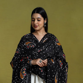  Black Cotton Hand Batik Print Dupatta