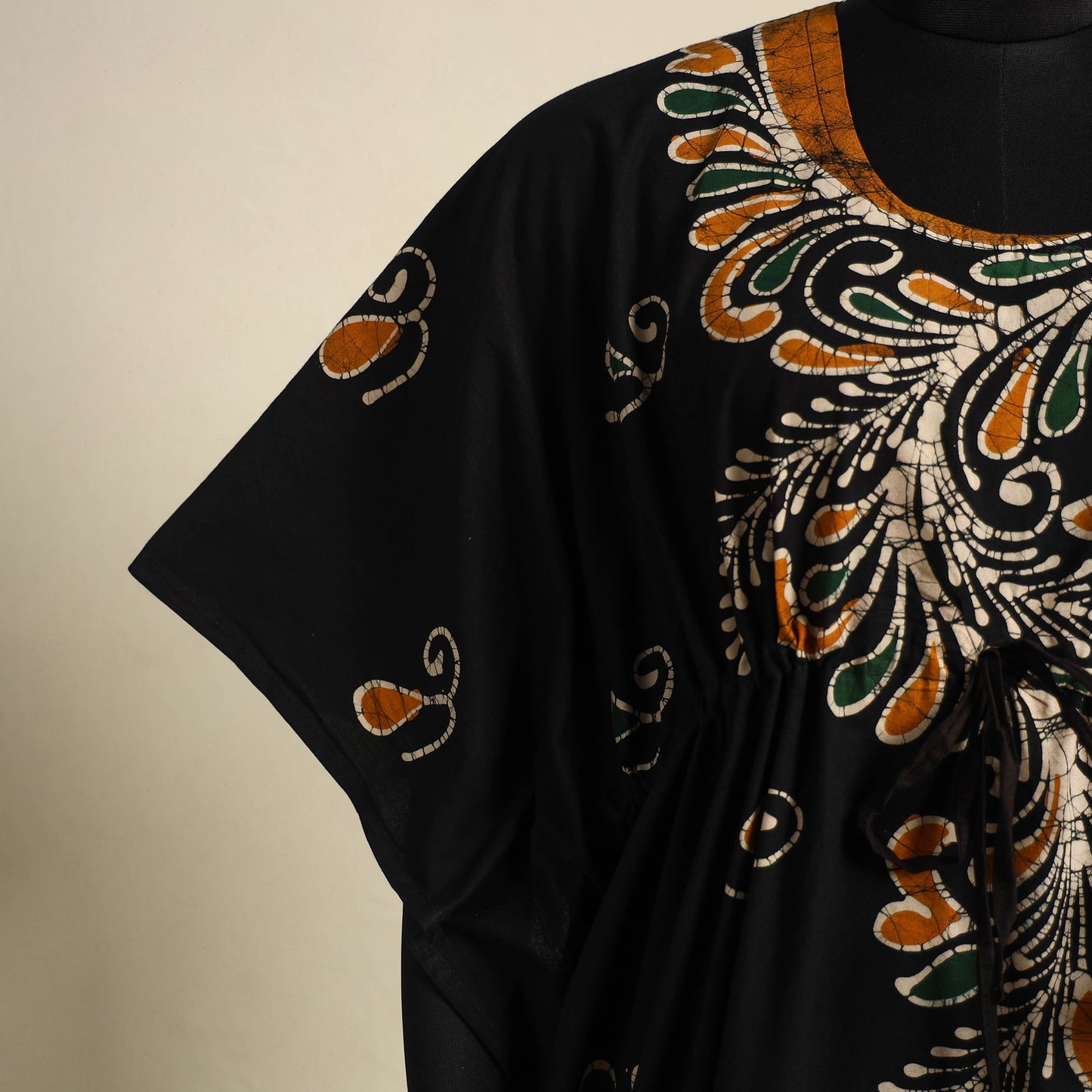 Black - cotton hand batik kaftan with tie-up waist (long)