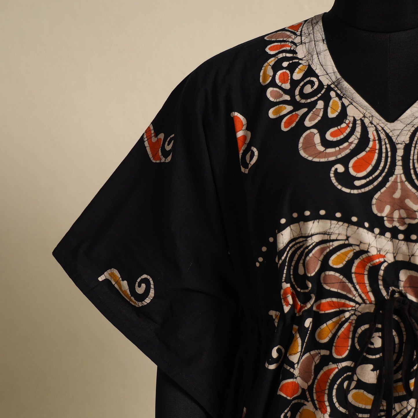 Black - cotton hand batik kaftan with tie-up waist (long)