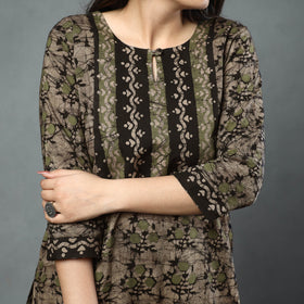 Buy Black Cotton Hand Batik Print Kurta Set