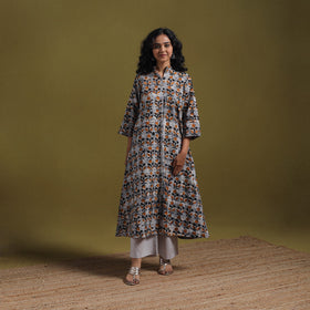 Cotton hand batik a-line kurta for women 13 - handcrafted