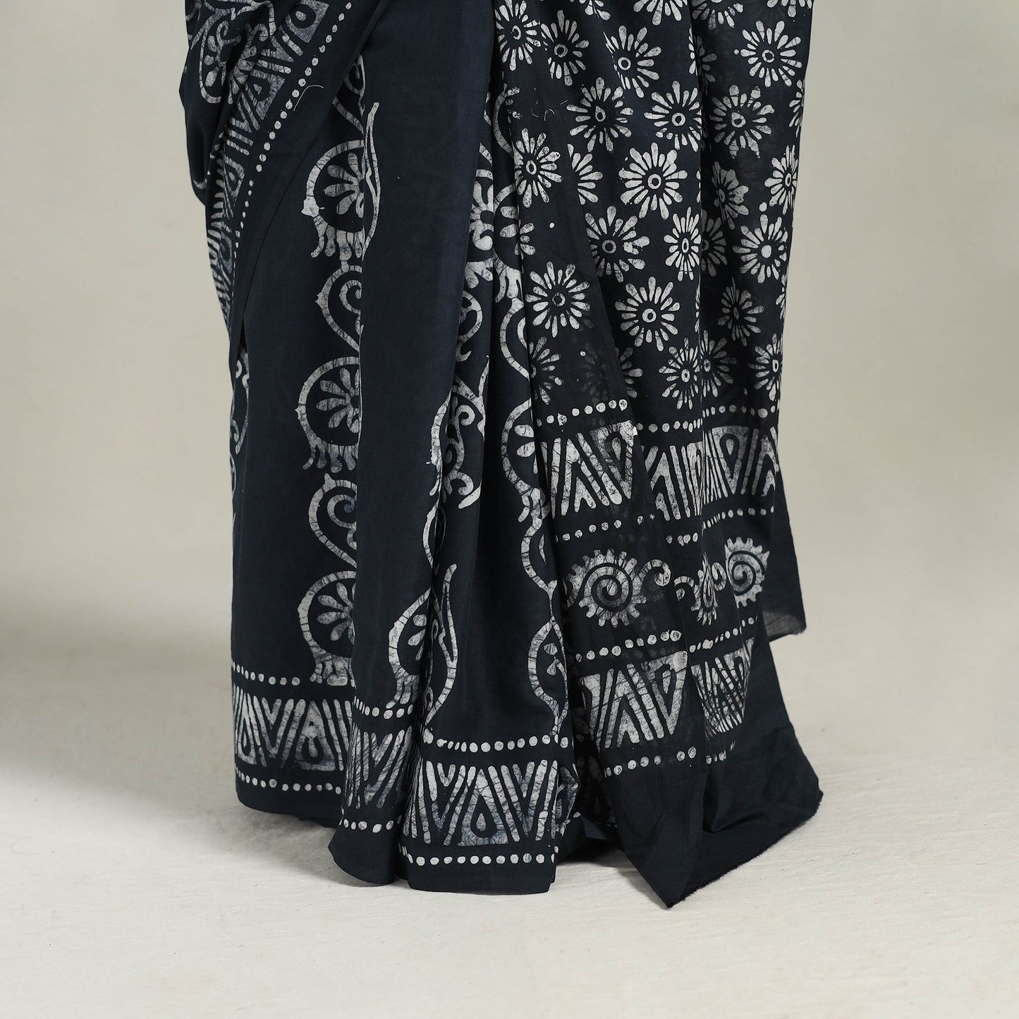 Black - Cotton Hand Batik Print Saree 10