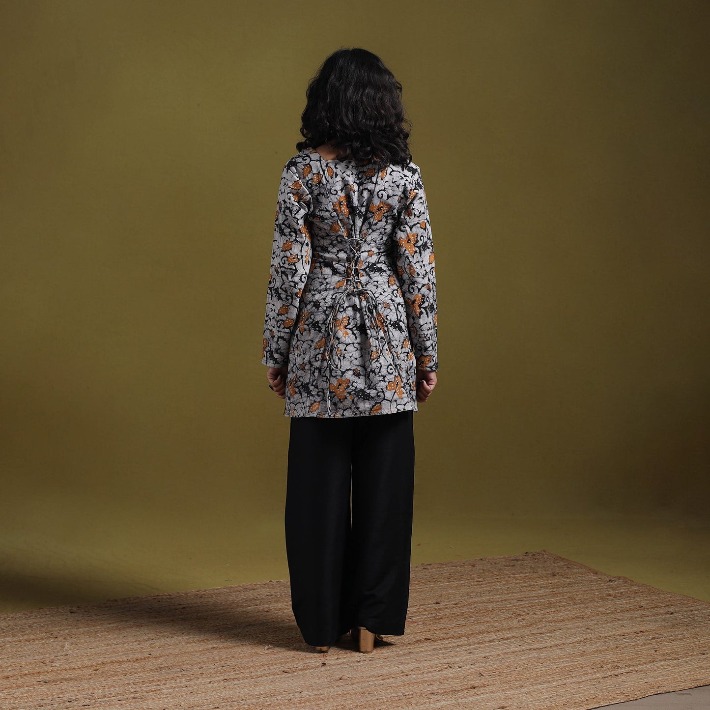 Cotton hand batik short kurta for women 04 - handcrafted