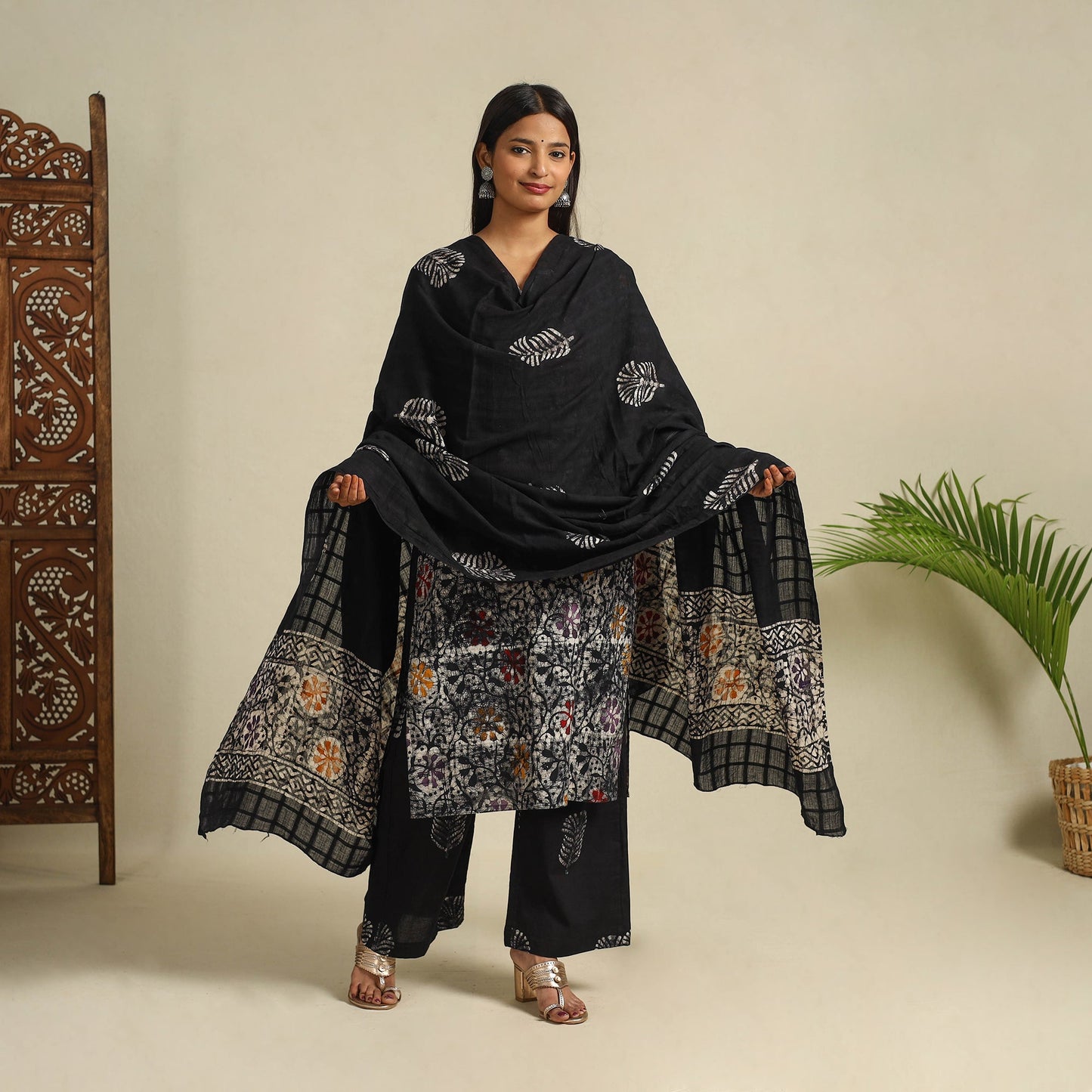  Black Cotton Hand Batik Print Suit Set