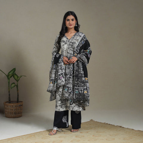 Black Cotton Indonesian Hand Batik Print Kurta Set (Set of 3)