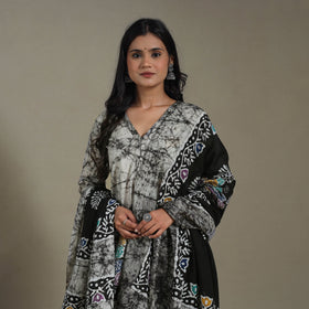 Black Cotton Indonesian Hand Batik Print Kurta Set (Set of 3)