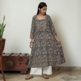 Buy Block Print Cotton A-Line Black Kalamkari Kurta for Women