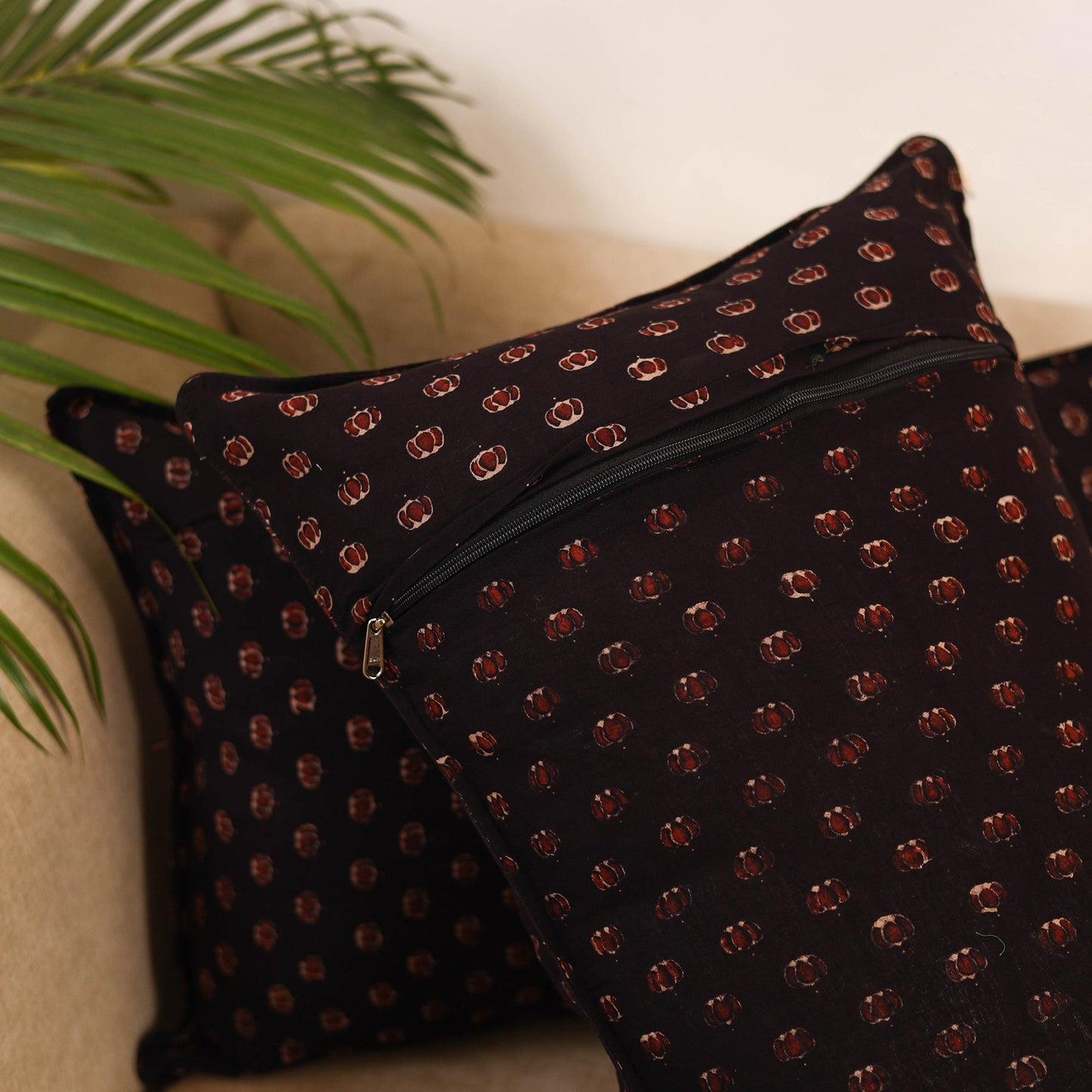 Cotton pillow covers (set of 2) 34 - handcrafted