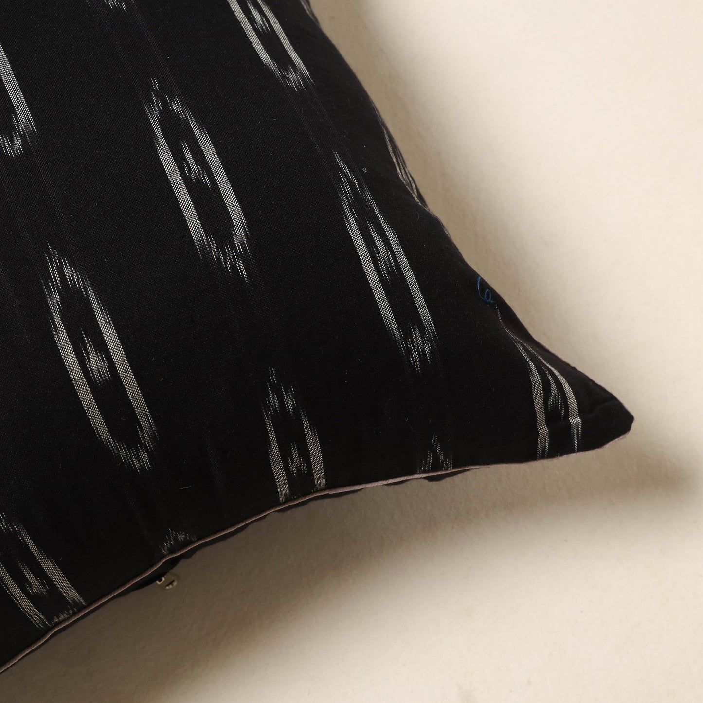 Black - cotton pochampally ikat cushion cover 37