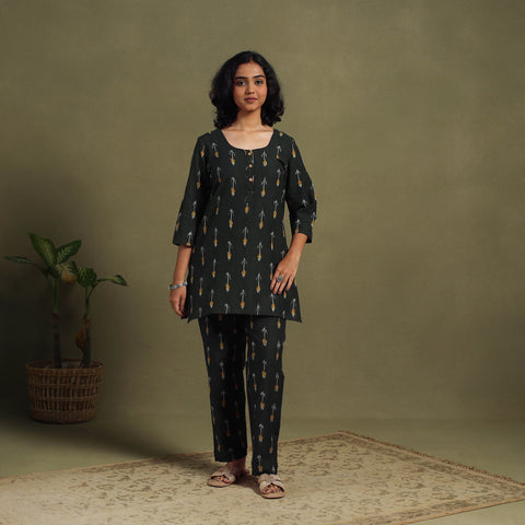 Black Cotton Pochampally Ikat Night Suit Set