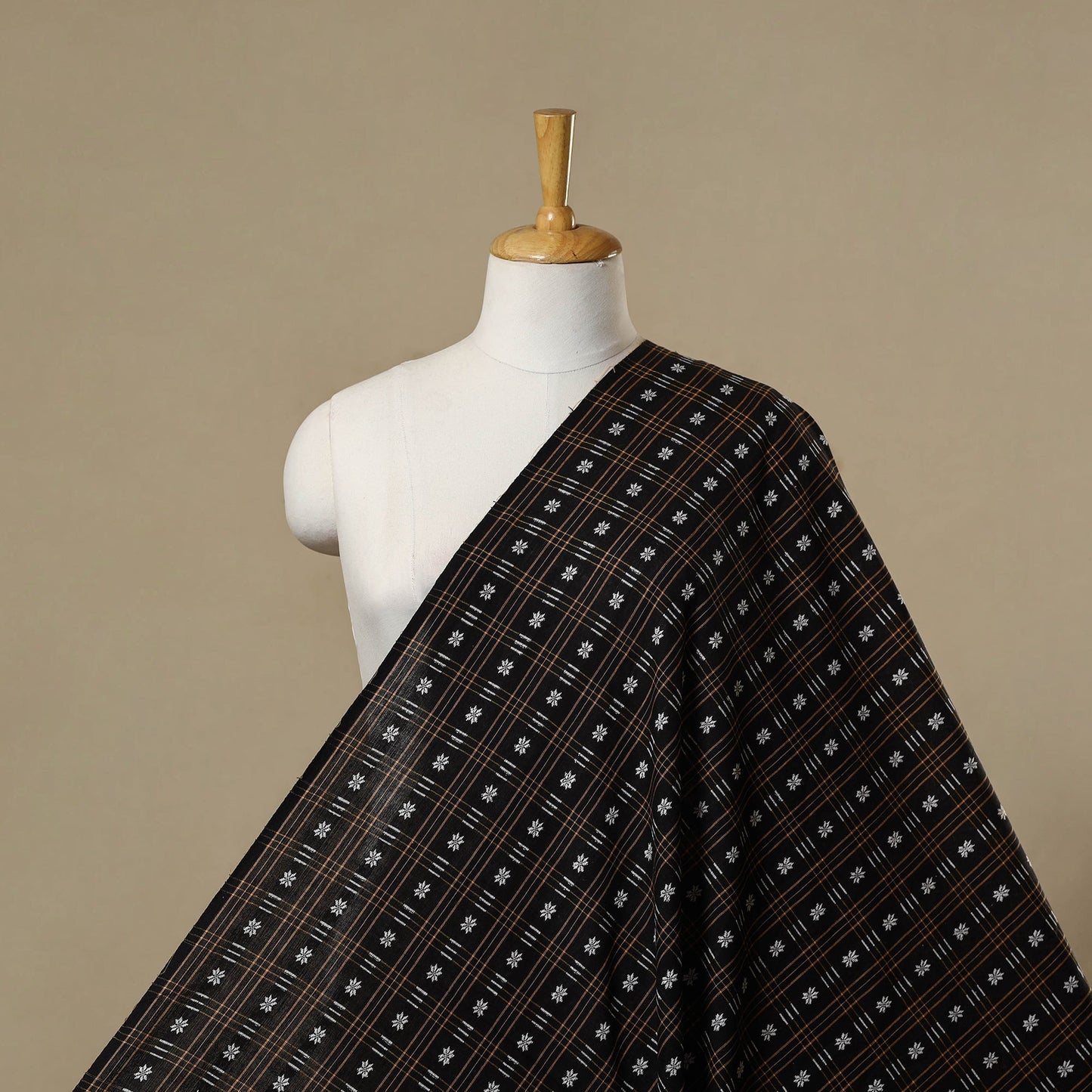 Cotton sambalpuri ikat fabric 03 - handcrafted