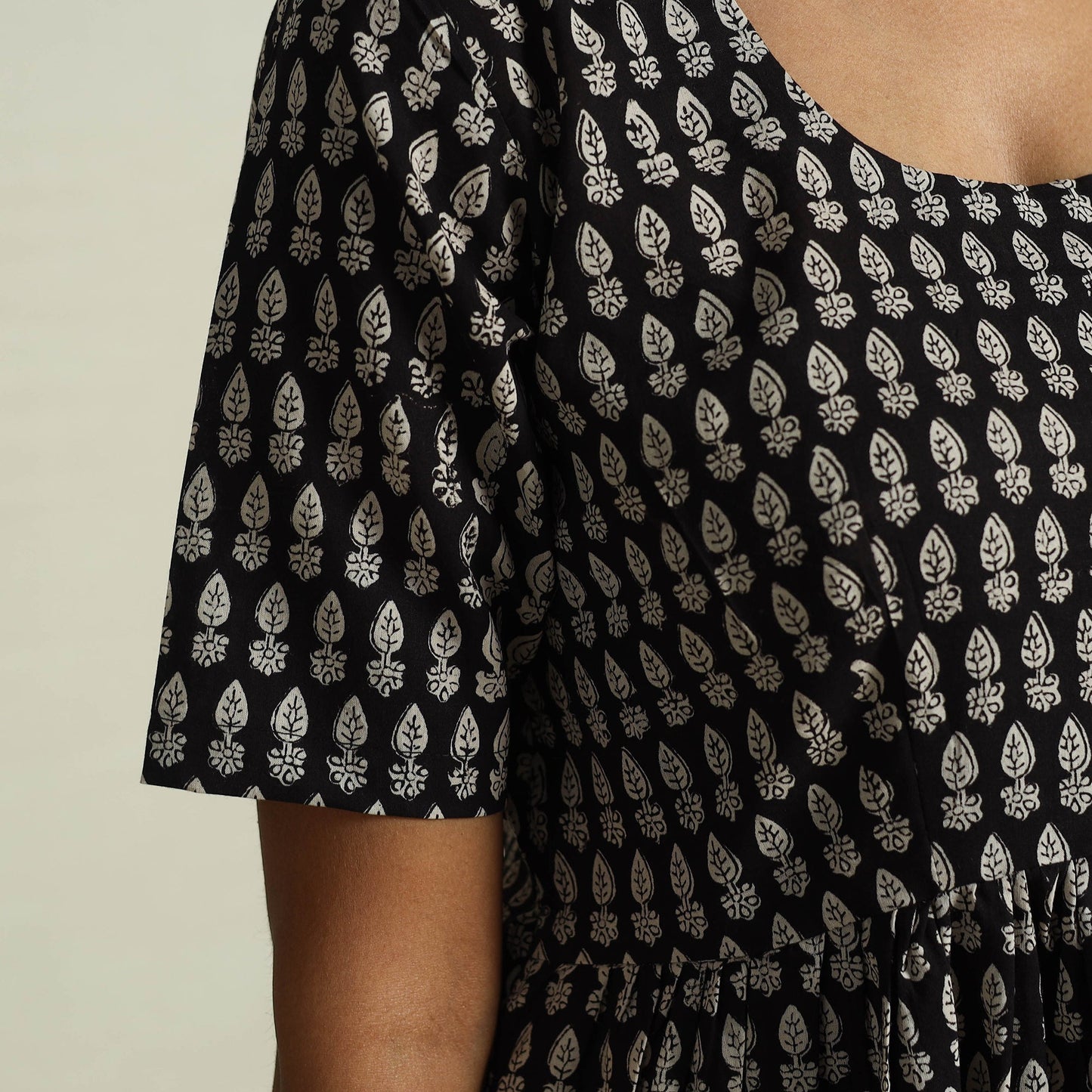 Buy Black Block Print Cotton Tiered Bagru Dress 