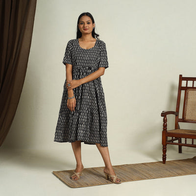 Buy Black Block Print Cotton Tiered Bagru Dress 