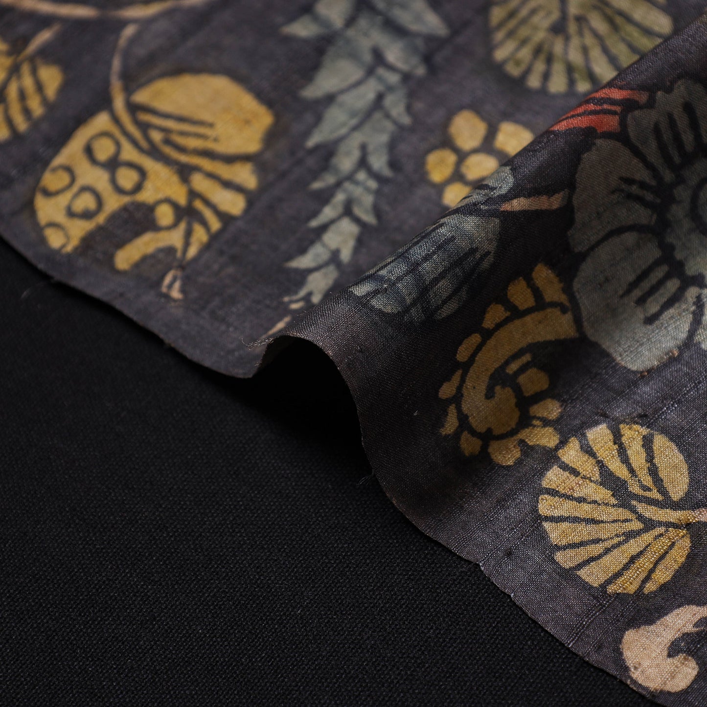 Black - desi tussar silk handpainted srikalahasti pen